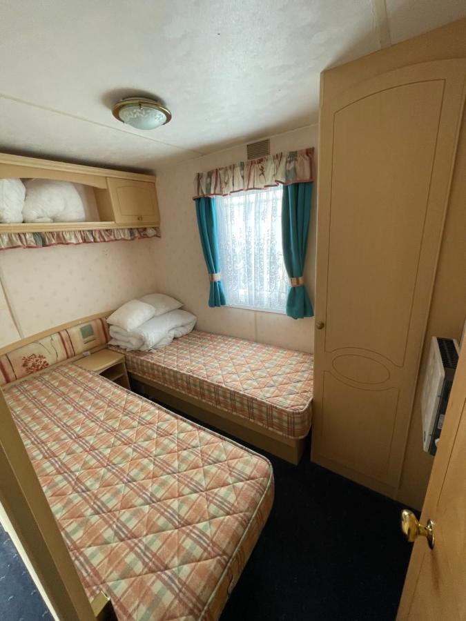 Hotel Tessas Caravan Breaks 3 Chapel Saint Leonards Esterno foto